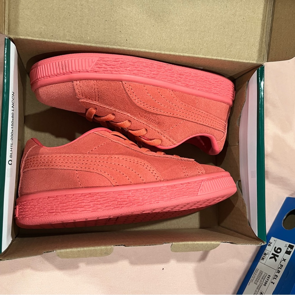 Puma suede size 9c toddler